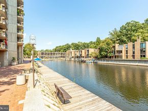 11500 Fairway Drive 402, Reston VA 20190