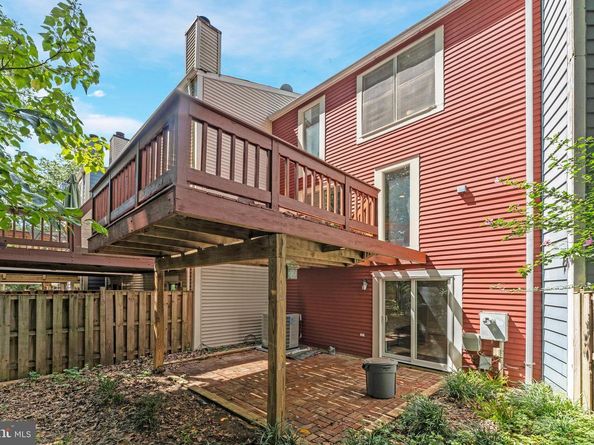 11269 Silentwood Lane, Reston VA 20191