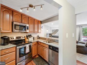 11269 Silentwood Lane, Reston VA 20191