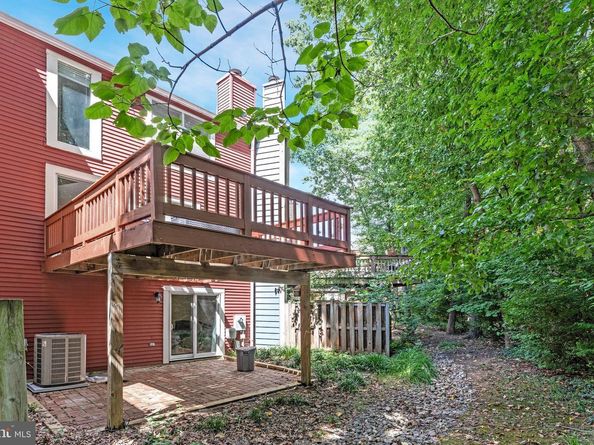 11269 Silentwood Lane, Reston VA 20191