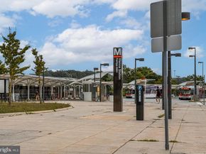 2415 Jackson Parkway, Vienna VA 22180