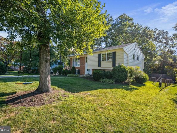2415 Jackson Parkway, Vienna VA 22180