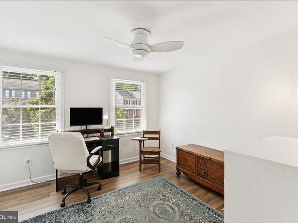 1377 Rock Chapel Road, Herndon VA 20170