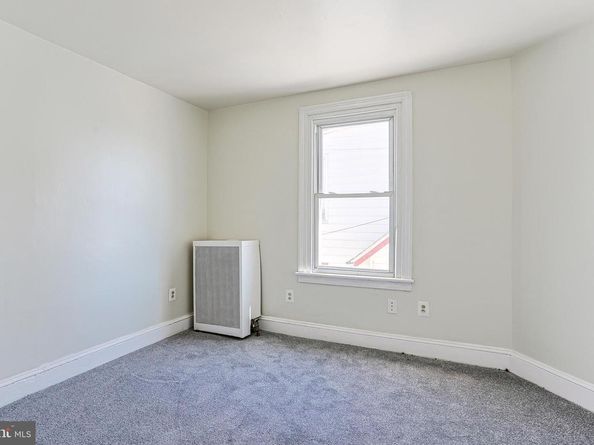 349 S Springfield Road, Clifton Heights PA 19018