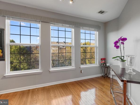 4950 Brenman Park Drive 411, Alexandria VA 22304