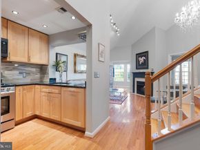 4950 Brenman Park Drive 411, Alexandria VA 22304
