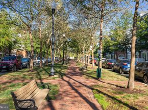 4950 Brenman Park Drive 411, Alexandria VA 22304