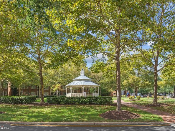 4950 Brenman Park Drive 411, Alexandria VA 22304