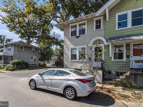 158 S Keswick Avenue, Glenside PA 19038