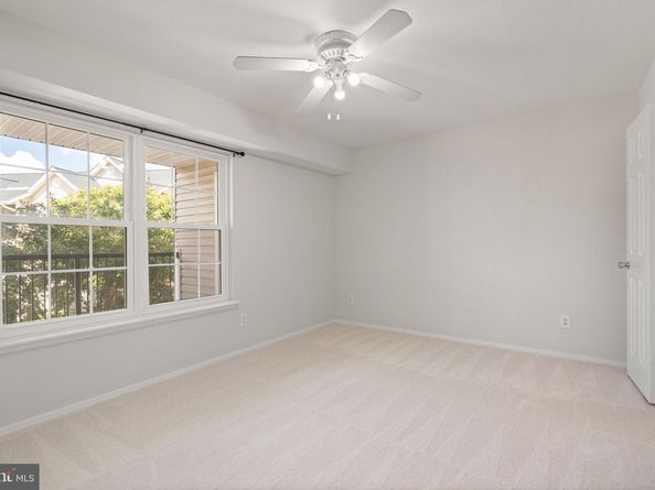 3309 Wyndham Circle 2186, Alexandria VA 22302