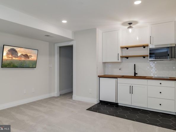 3117 38TH Street NW, Washington DC 20016