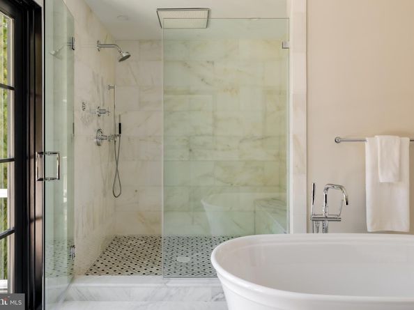 3117 38TH Street NW, Washington DC 20016