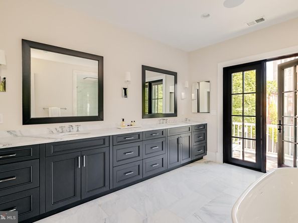 3117 38TH Street NW, Washington DC 20016