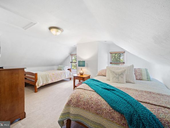2116 N Crescent Boulevard, Yardley PA 19067
