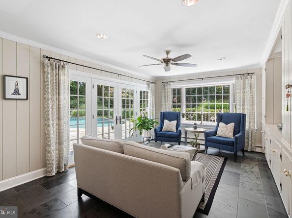 2116 N Crescent Boulevard, Yardley PA 19067