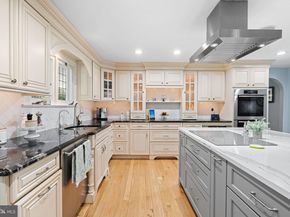 2116 N Crescent Boulevard, Yardley PA 19067