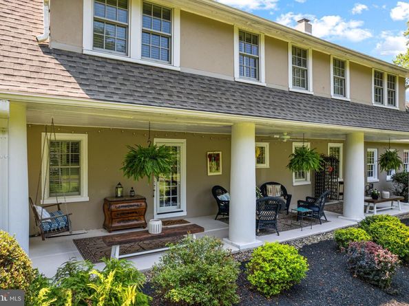 2116 N Crescent Boulevard, Yardley PA 19067