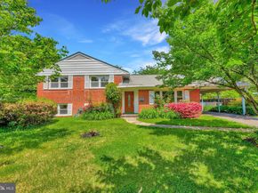 7030 Santa Maria Ct, Mclean VA 22101