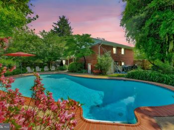 7030 Santa Maria Ct