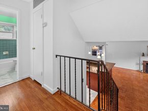 7030 Santa Maria Ct, Mclean VA 22101