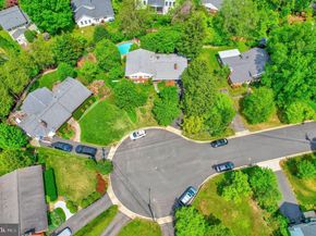 7030 Santa Maria Ct, Mclean VA 22101