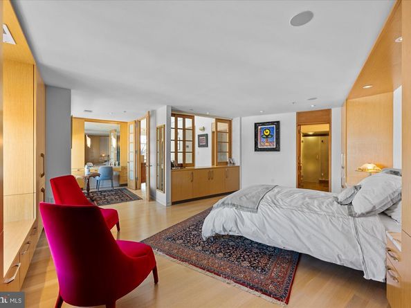 4750 41st Street NW 507, Washington DC 20016