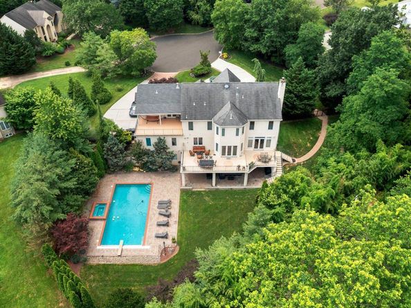 534 Holly Knoll, Richboro PA 18954