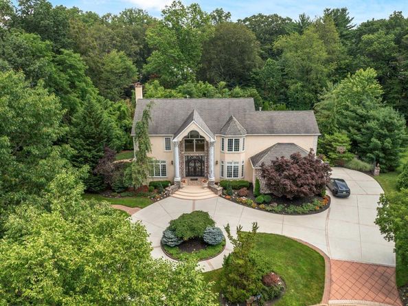 534 Holly Knoll, Richboro PA 18954