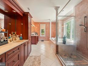 534 Holly Knoll, Richboro PA 18954