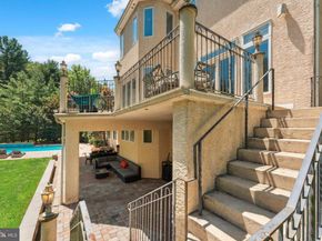 534 Holly Knoll, Richboro PA 18954