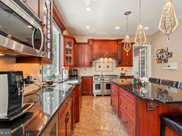 534 Holly Knoll, Richboro PA 18954