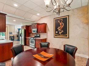 534 Holly Knoll, Richboro PA 18954