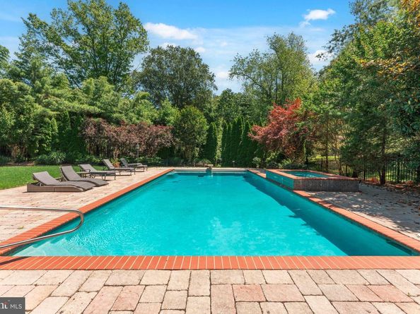 534 Holly Knoll, Richboro PA 18954