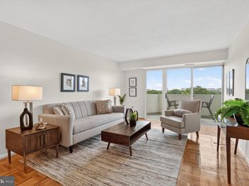 700 7TH Street SW