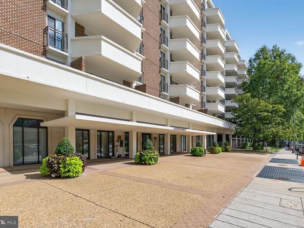 700 7TH Street SW 716, Washington DC 20024