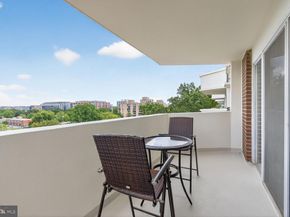 700 7TH Street SW 716, Washington DC 20024
