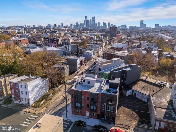 2400 W Montgomery Avenue, Philadelphia PA 19121