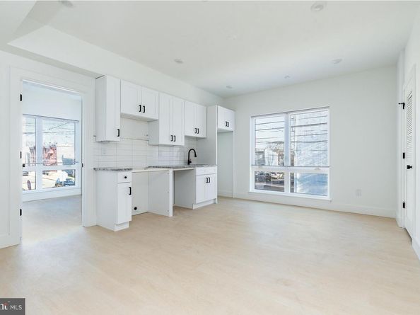 2400 W Montgomery Avenue, Philadelphia PA 19121