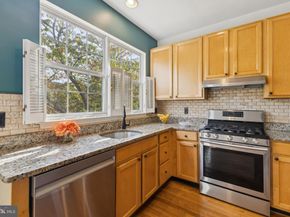 5332 Chieftain Circle, Alexandria VA 22312