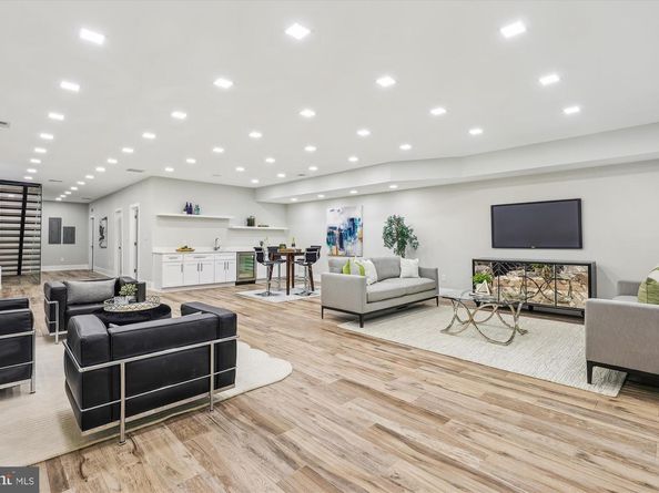 5706 Nevada Avenue NW, Washington DC 20015