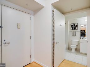 1000 New Jersey Avenue SE 828, Washington DC 20003