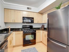 1000 New Jersey Avenue SE 828, Washington DC 20003