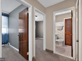 603 Green Lane, Philadelphia PA 19128