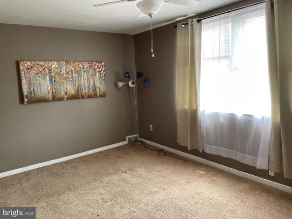603 Green Lane, Philadelphia PA 19128