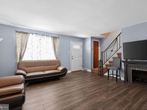 603 Green Lane, Philadelphia PA 19128