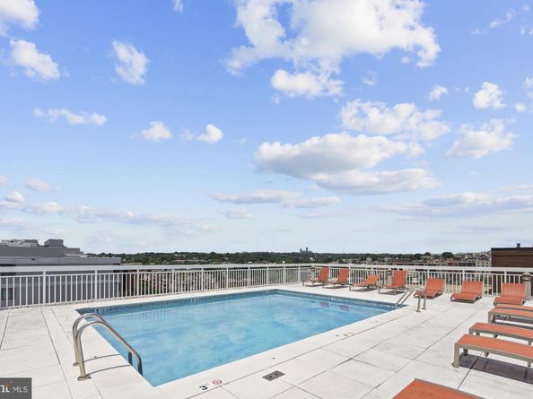 1260 21st Street NW 605, Washington DC 20036