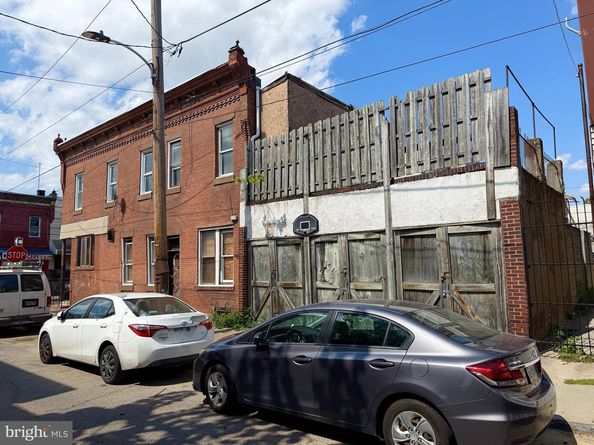 1825 S 21st Street, Philadelphia PA 19145