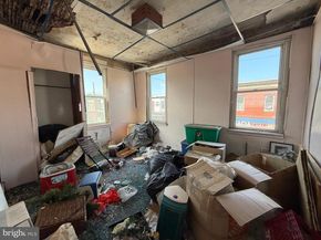 1825 S 21st Street, Philadelphia PA 19145