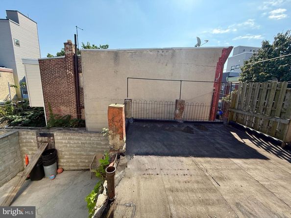 1825 S 21st Street, Philadelphia PA 19145