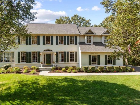 12123 Windsor Hall Way, Herndon VA 20170
